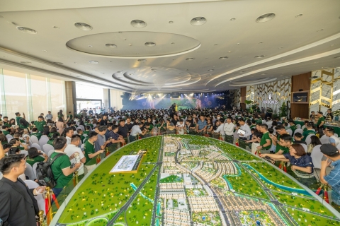 Sự kiện ra mắt phân khu Mặt Trời thuộc đại dự án Vinhomes Golden City – Dương Kinh Sự kiện ra mắt phân khu Mặt Trời thuộc đại dự án Vinhomes Golden City – Dương Kinh